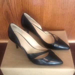 “NEW ARRIVALS” Pre-Owned Women’s NINE WEST Kemble high-heel black shoes.